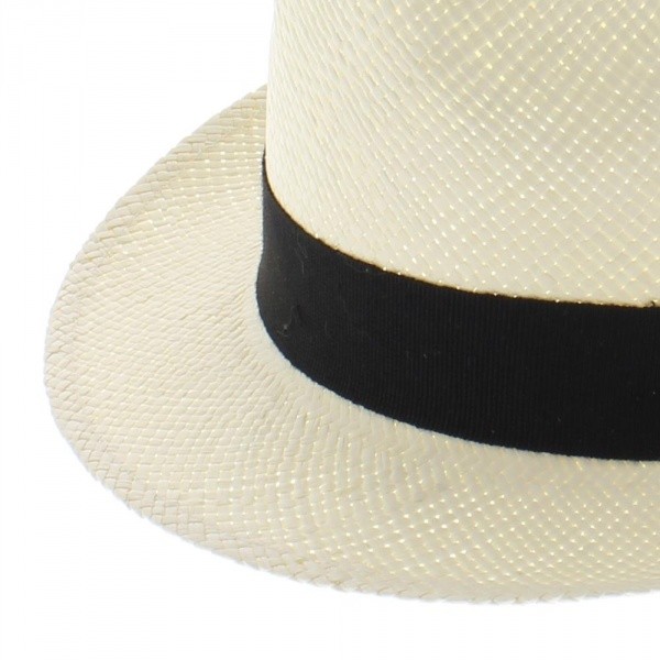 Trilby panama