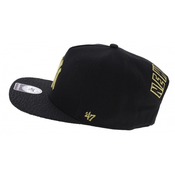 Snapback Cracked Visor NY Yankees Black &amp; Gold - 47 Brand