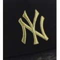 Snapback Cracked Visor NY Yankees Black &amp; Gold - 47 Brand