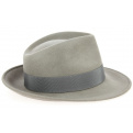 Chapeau fedora gris